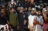 اعتراض گسترده در بنگلادش به دلیل مرگ رهبر دانشجویی (1)