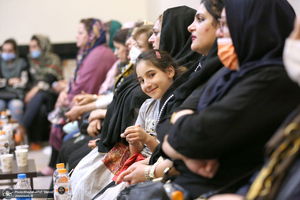 دیدار جمعی از نمایندگان پیروان ادیان الهی با سید حسن خمینی