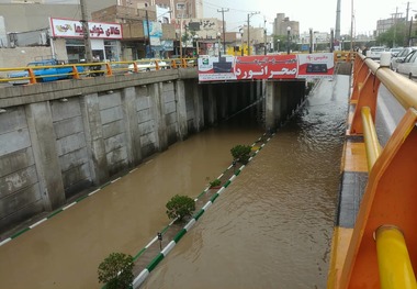 معابر دزفول دچار آبگرفتگی شدند