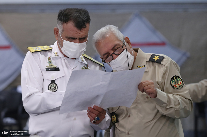 دیدار جمعی از پیشکسوتان و فرماندهان دفاع مقدس با رهبر معظم انقلاب