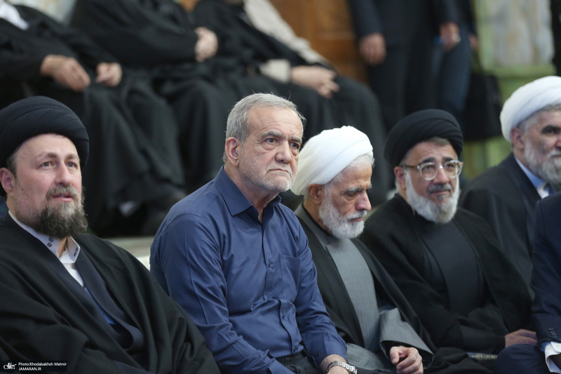 مراسم شب بیست و یکم ماه رمضان در حرم حضرت امام خمینی (س) 2