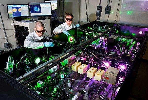  بودجه ۲ میلیون دلاری برای ارتقای قوی ترین لیزر جهان