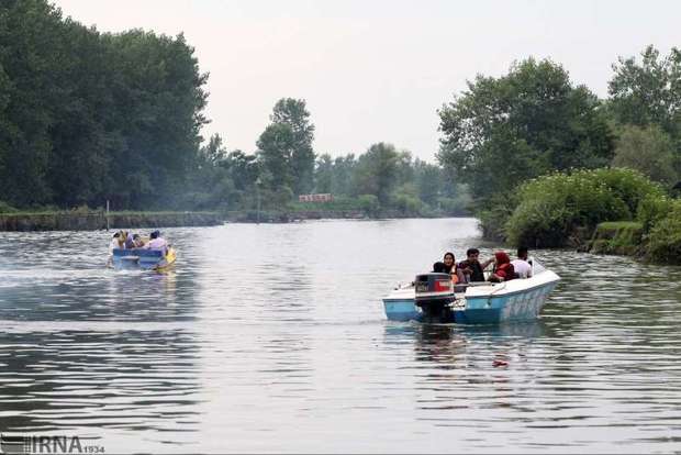 موافق فصلی بودن گردشگری گیلان نیستم