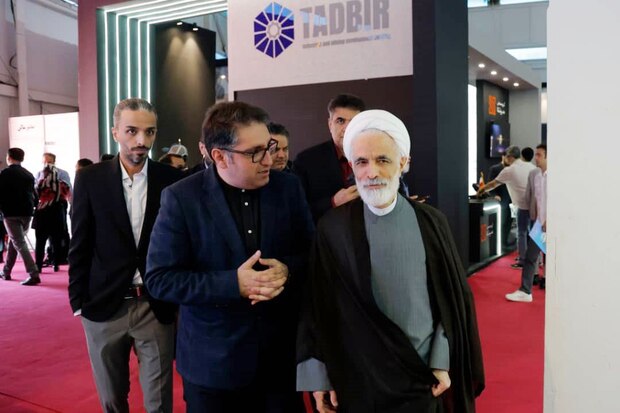 انصاری معاون حقوقی رئیس‌جمهور از ایران اکسپو ۲۰۲۵ بازدید کرد
