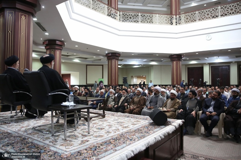 دیدار مدیران و اصحاب وقف با آیت الله سید حسن خمینی
