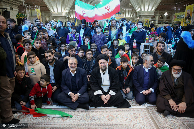 اجتماع باشکوه نوجوانان آرمانی لشکر قدس در حرم مطهر امام خمینی (س)