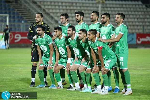 محرومیت و جریمه نقدی برای تیم ذوب آهن
