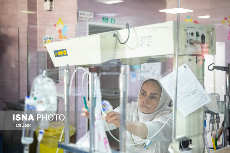 یک روز در بیمارستان کودکان مفید 