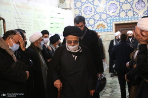 حضور مراجع و علما در مسجد امام حسن عسکری(ع) در پی ارتحال آیت الله العظمی صافی(ره)
