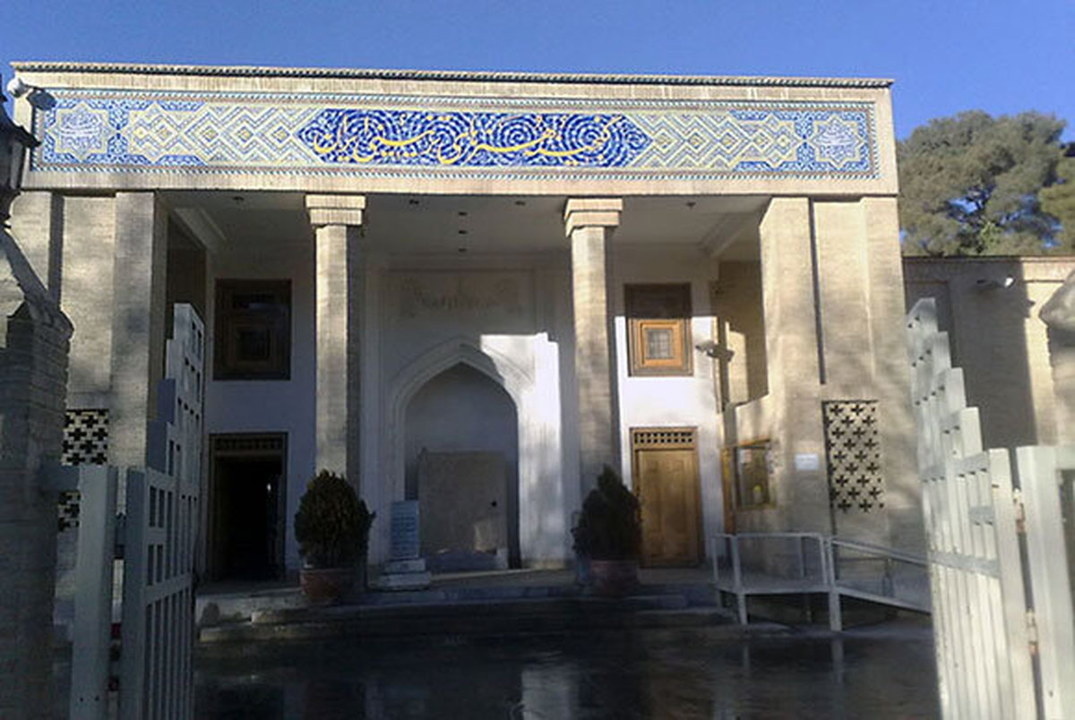  سرقت از موزه هنرهای تزئینی ایران
