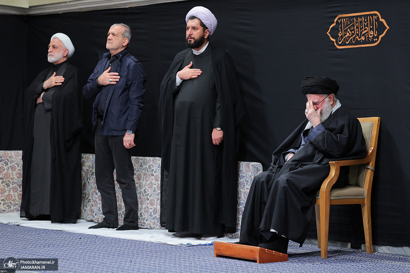 اولین شب مراسم عزاداری ایام شهادت حضرت زهرا (س) در حسینیه امام خمینی(ره)