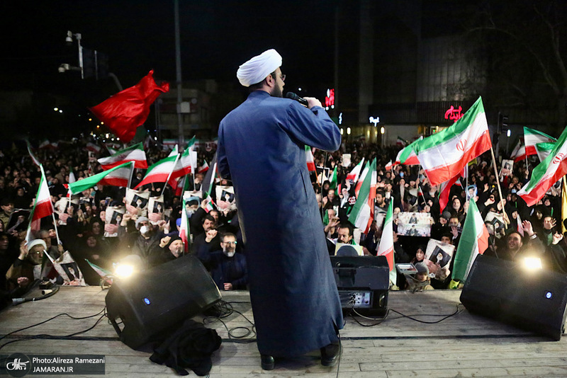 تجمع بزرگ مردمى نه به آتش بس در محله پيروزى تهران
