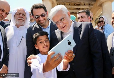 بازدید معاون اول رئیس‌جمهور از جزیره هندورابی/ عارف: توسعه دریامحور، راهکاری کلیدی برای تحقق برنامه هفتم توسعه است