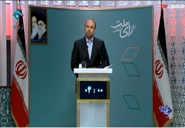 پخش نشدن تصویر درخواستی‌ام در مناظره، درست و منطقی بود