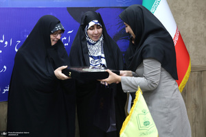 رونمایی طرح اولین همایش بین المللی تحول در نقش و جایگاه زنان در پرتو اندیشه های امام خمینی (س)