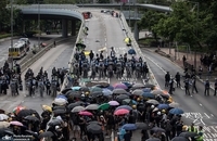 زدوخورد پلیس هنگ کنگ