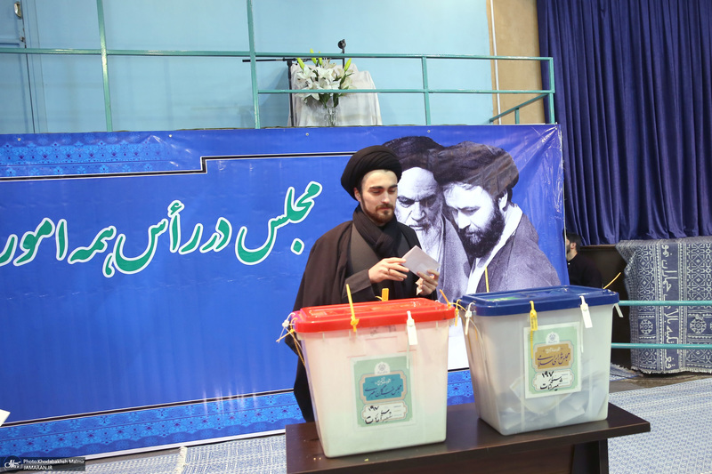 حضور سید یاسر خمینی در  انتخابات مجلس شورای اسلامی و مجلس خبرگان رهبری