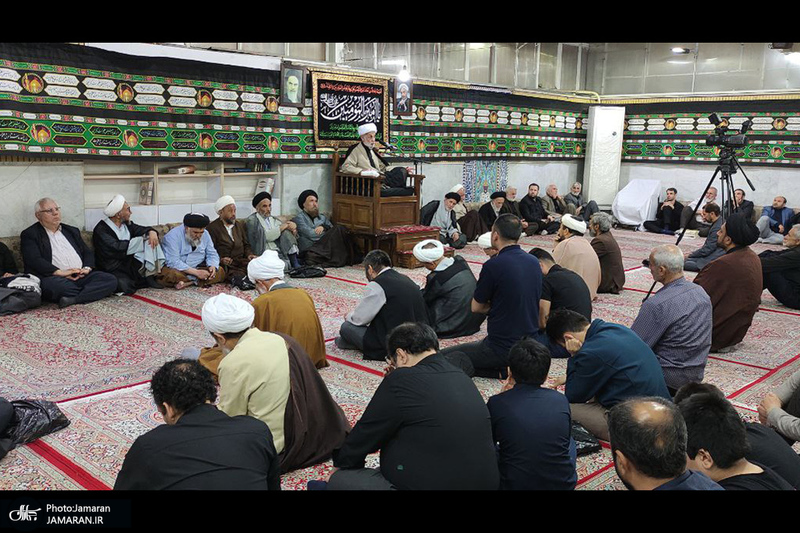 احیای شب بیست و یکم ماه مبارک رمضان در بیت آیت الله العظمی صانعی (ره)