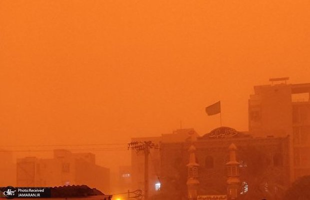 آخرین وضعیت خوزستان پس از ورود سامانه مونسون/ در برخی روستاها کمتر به هشدارها توجه شده/ سقوط پایه‌های برق و خاموشی در برخی شهرستان‌ها/ پاکسازی معابر و منازل آبگرفته در حال انجام است/ مردم موضوع را جدی بگیرند