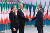 پزشکیان و عراقچی در تبریک سالروز پیروزی انقلاب اسلامی از سوی سفرا و رؤسای سازمان‌های بین المللی مقیم تهران (50)