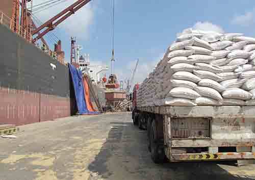 10 هزار تن آرد تولیدی ایلام به عراق صادر شد   مصرف ماهانه 6 هزار تن آرد در استان