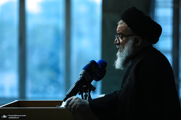 احمد خاتمی: مشکل دشمنان، اصل اسلام است