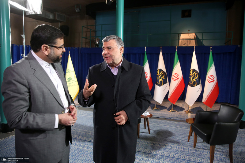 گفتگو حضور با سید محمد صدر