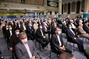 دیدار مسئولان نظام و میهمانان کنفرانس وحدت اسلامى‌ با رهبر معظم انقلاب