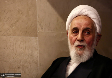 پیام قدردانی ناطق نوری از مردم، شخصیت‌ها و مسئولان کشوری و لشکری برای حضور در مراسم ختم برادرش 