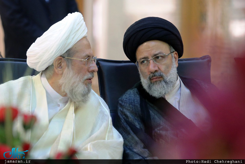 آغاز دهه کرامت در حرم حضرت معصومه(س)