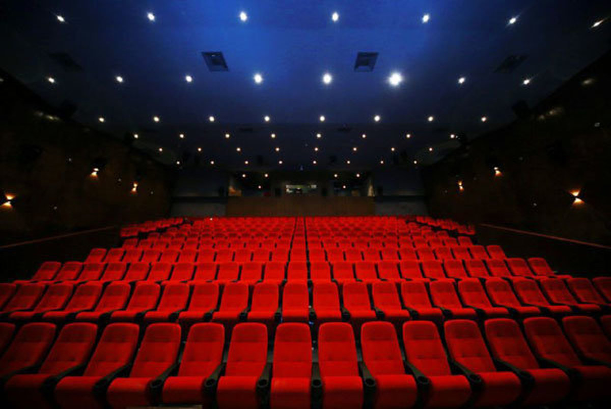 در گران ترین سینمای تهران دراز بکشید و فیلم ببینید