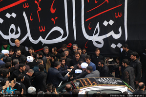 عزاداری آیت الله العظمی وحید خراسانی در سالروز شهادت حضرت فاطمه(س) 