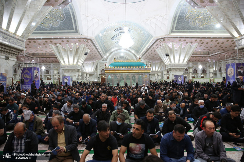 احیای شب بیست و سوم ماه مبارک رمضان در حرم مطهر امام خمینی (س)2