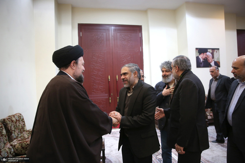 تجدید میثاق رئیس و جمعی از مدیران سازمان صداوسیما با آرمان‌های امام خمینی(س)-2