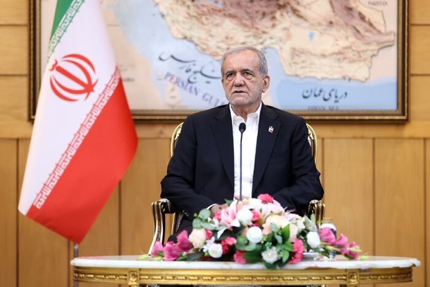 پزشکیان: کشورهای اسلامی با حفظ وحدت ارتباط خود را با رژیم صهیونیستی قطع کنند/ رژیم صهیونیستی هر کاری دلش می‌خواهد انجام می‌دهد و متاسفانه آمریکا و کشورهای اروپایی نیز از این اقدامات حمایت می‌کنند