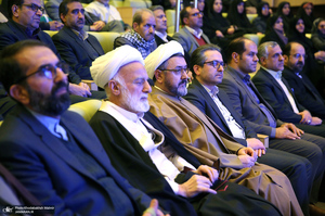 آئین افتتاح سومین هفته فرهنگی «بر آستان آفتاب» در بیت تاریخی امام