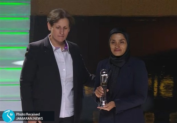 مرضیه جعفری برترین سرمربی زن فوتبال آسیا شد+ویدیو
