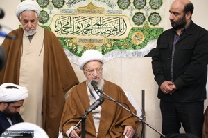 عمامه گذاری طلاب توسط مراجع عظام تقلید در روز میلاد امام علی (ع)‎