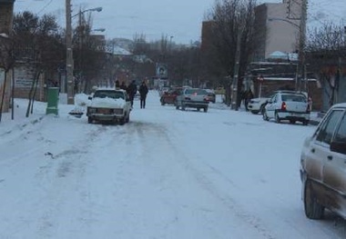 مدارس برخی مناطق استان اردبیل برای روز دوم تعطیل شد