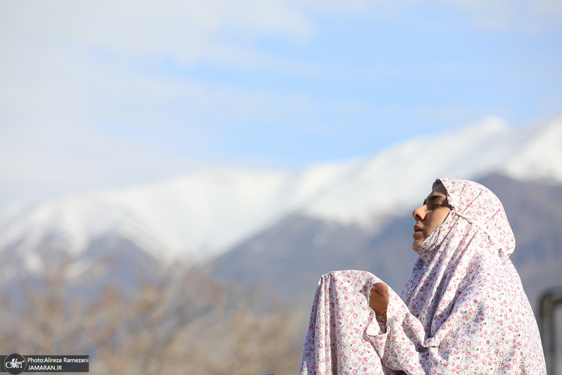 مراسم اقامه تماز عید سعید فطر دز امام زاده پنج تن