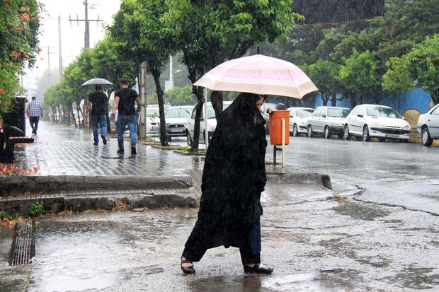 آسمان بوشهر باز باران دارد