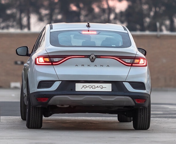 رنو آرکانا 