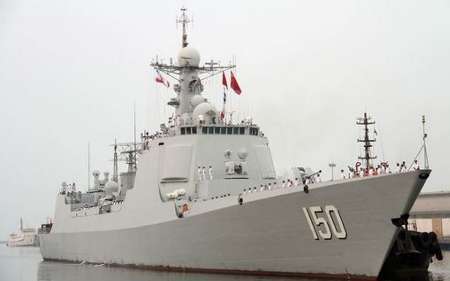 ناوگروه نیروی دریایی چین برای دومین بار در بندرعباس پهلو گرفت