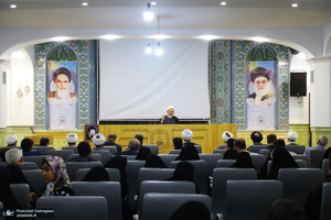 مراسم اختتامیه نمایشگاه قرآن کریم استان قم در مجتمع فرهنگی یادگار امام‎