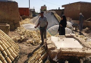 عملیات مرمت بام حمام تاریخی روستای ابراهیم‌آباد اراک آغاز شد