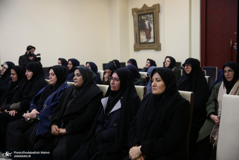 دیدار رئیس سازمان اسناد و کتابخانه ملی ، معاونین ومدیران با سید حسن خمینی