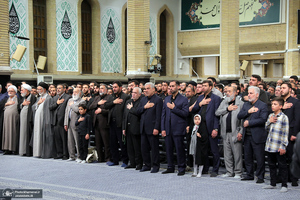 دومین شب مراسم عزاداری حضرت فاطمه‌زهرا (س) در حسینیه امام خمینی