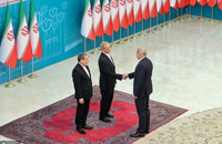 پزشکیان و عراقچی در تبریک سالروز پیروزی انقلاب اسلامی از سوی سفرا و رؤسای سازمان‌های بین المللی مقیم تهران (17)