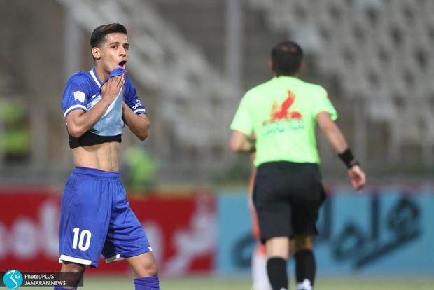 قایدی: پول نمی‌خواهیم و احترام کمترین خواسته ماست/ امیدوارم باشگاه تصمیم خوبی برای آینده‌ام بگیرد