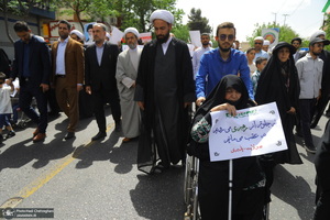 راهپیمایی نمازگزاران قمی در محکومیت جنایات رژیم صهیونیستی